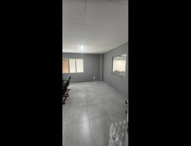 478M² WAREHOUSE TO LET IN SUNNYROCK